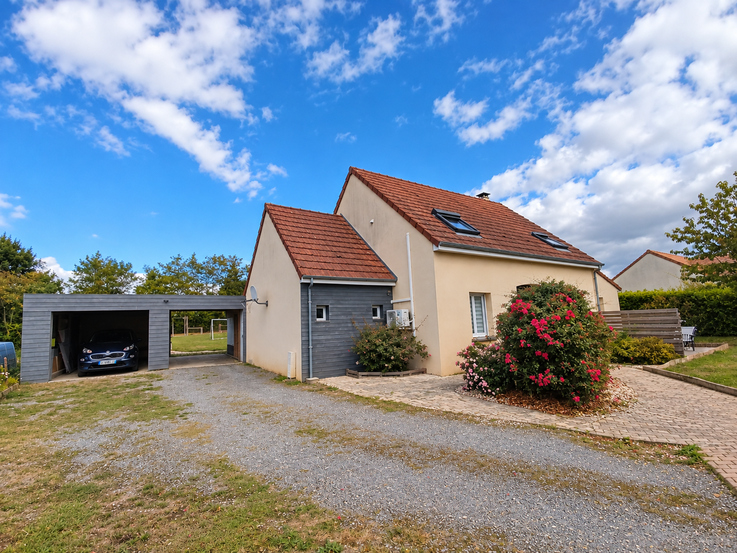 Pavillon145 m2 4 chambres Terrain 1 800 m2
