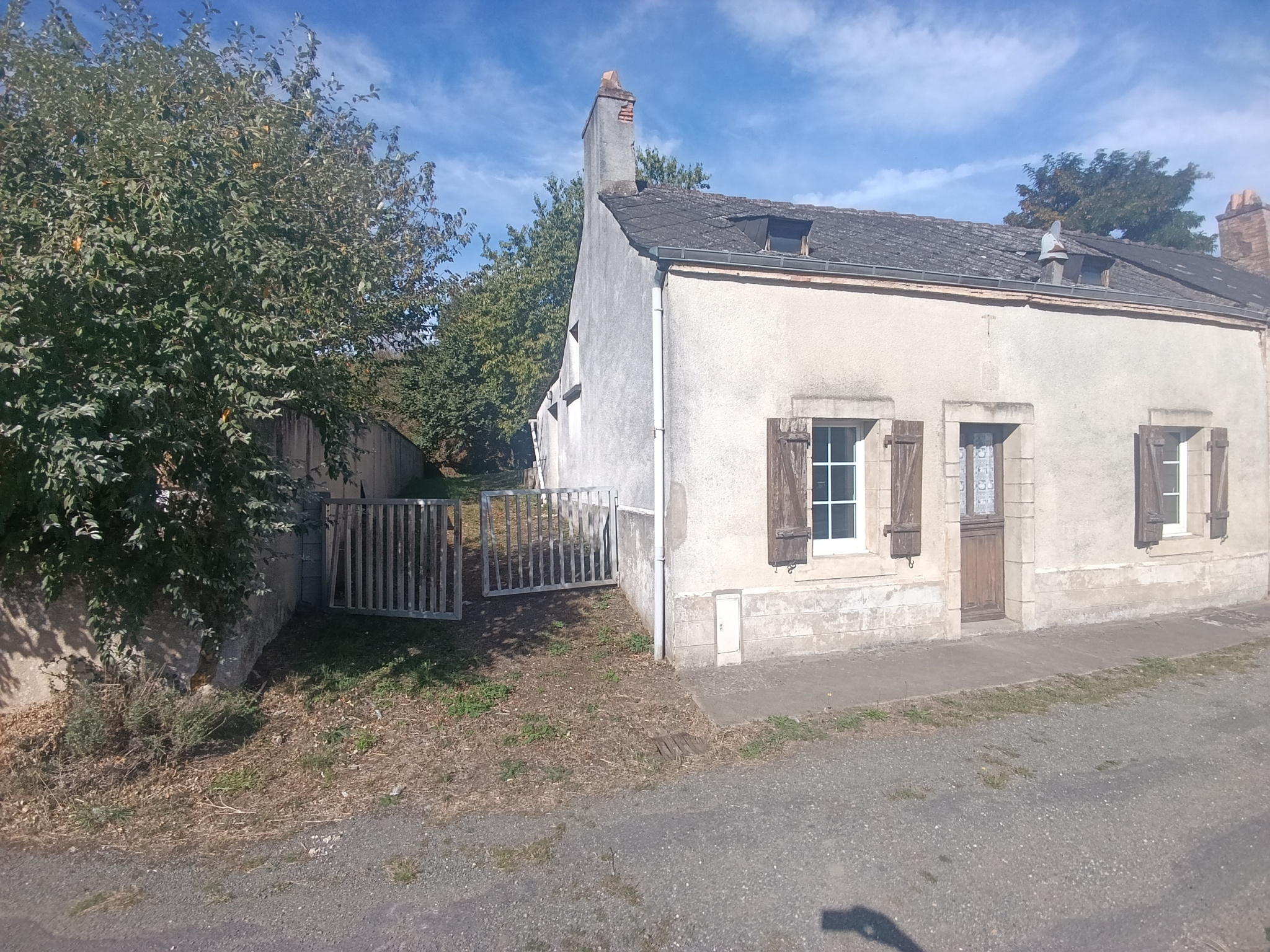 Maison à renover avec jardin