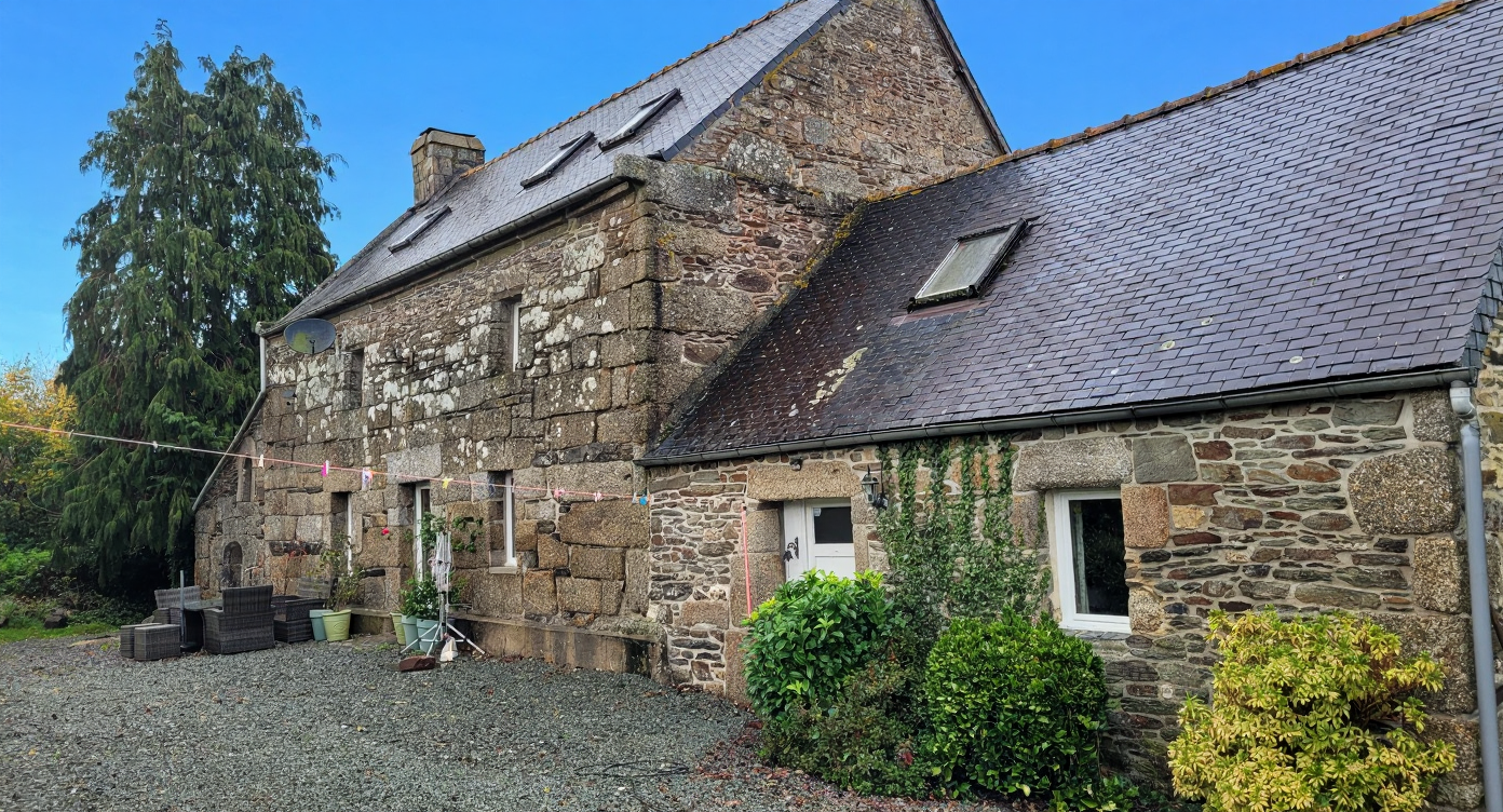 Charmant Petit Manoir Breton (1784) & Gîte 150 m2 sur un É