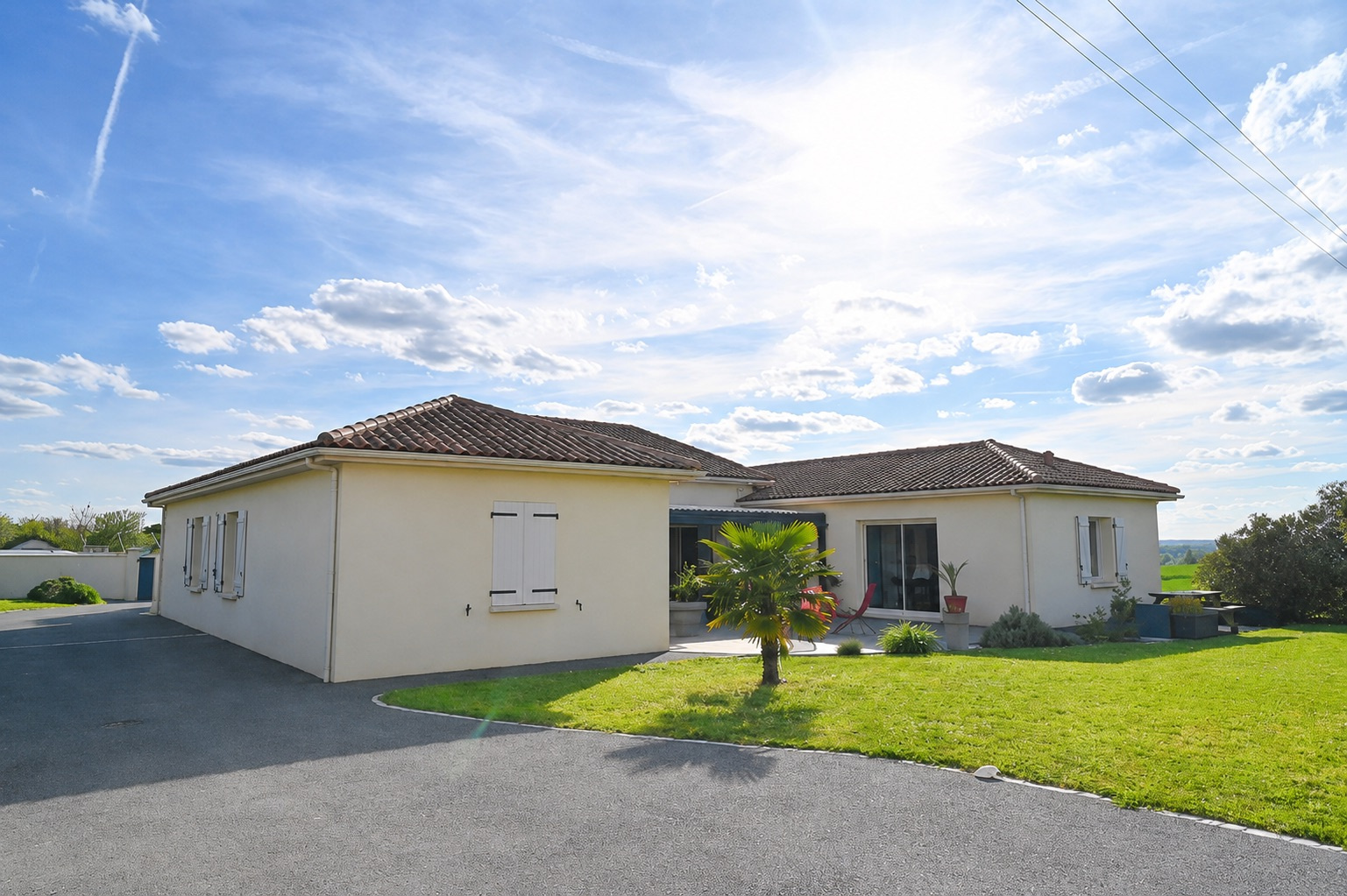 EXCLUSIVITÉ - Propriété d'exception de plain-pied avec pisci