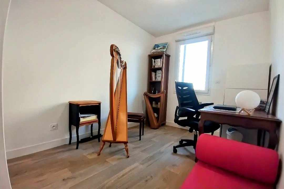Photo 4