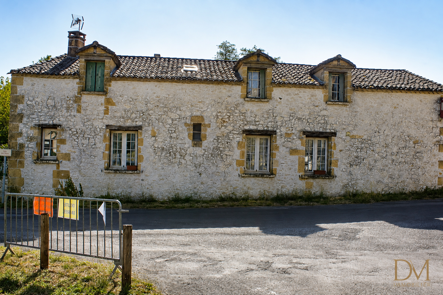 Maison avec ancien commerce Faux-en-Périgord