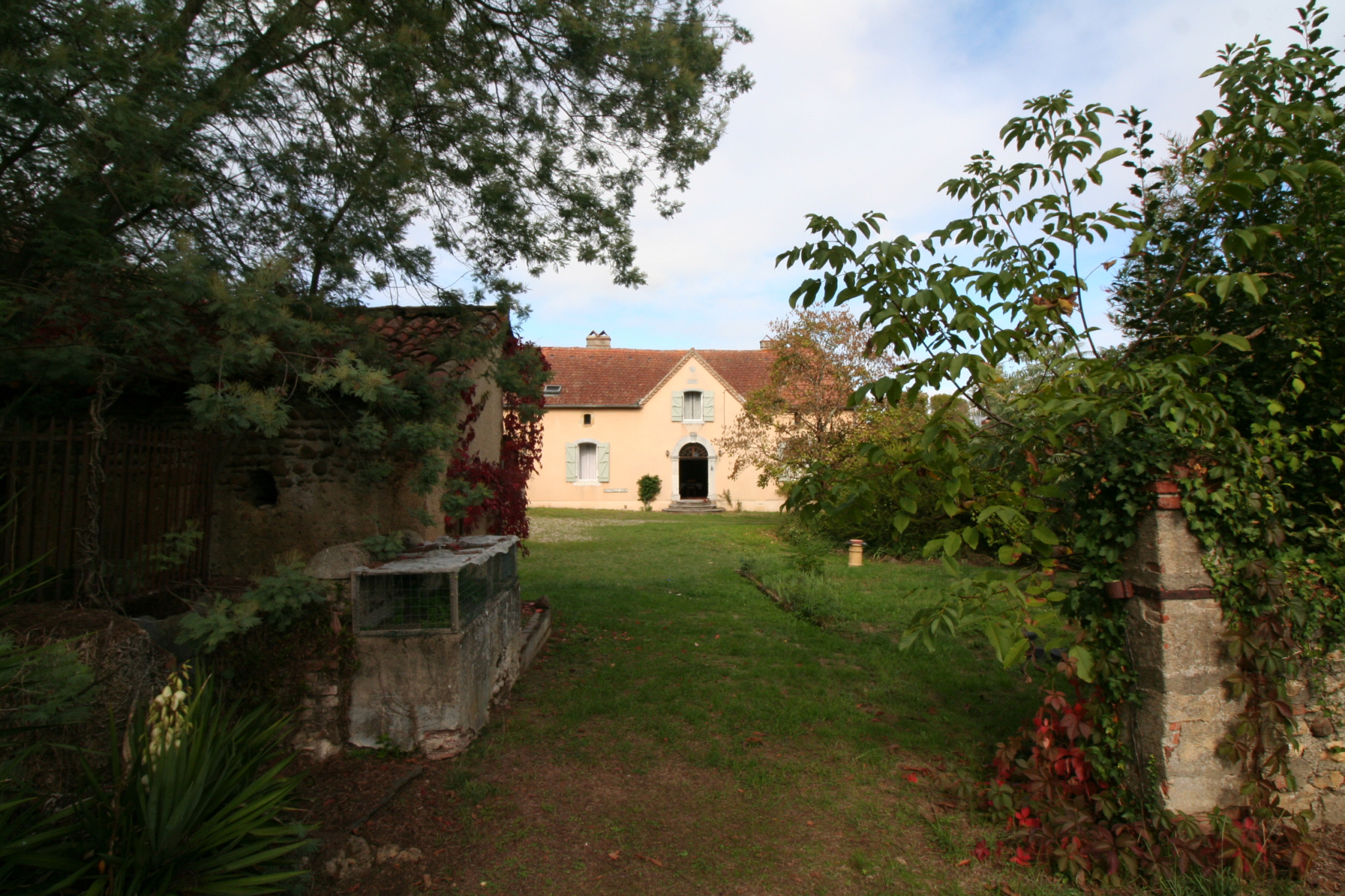 Maison bigourdane XIXe rénovée de 314m2 sur terrain 5 127m2