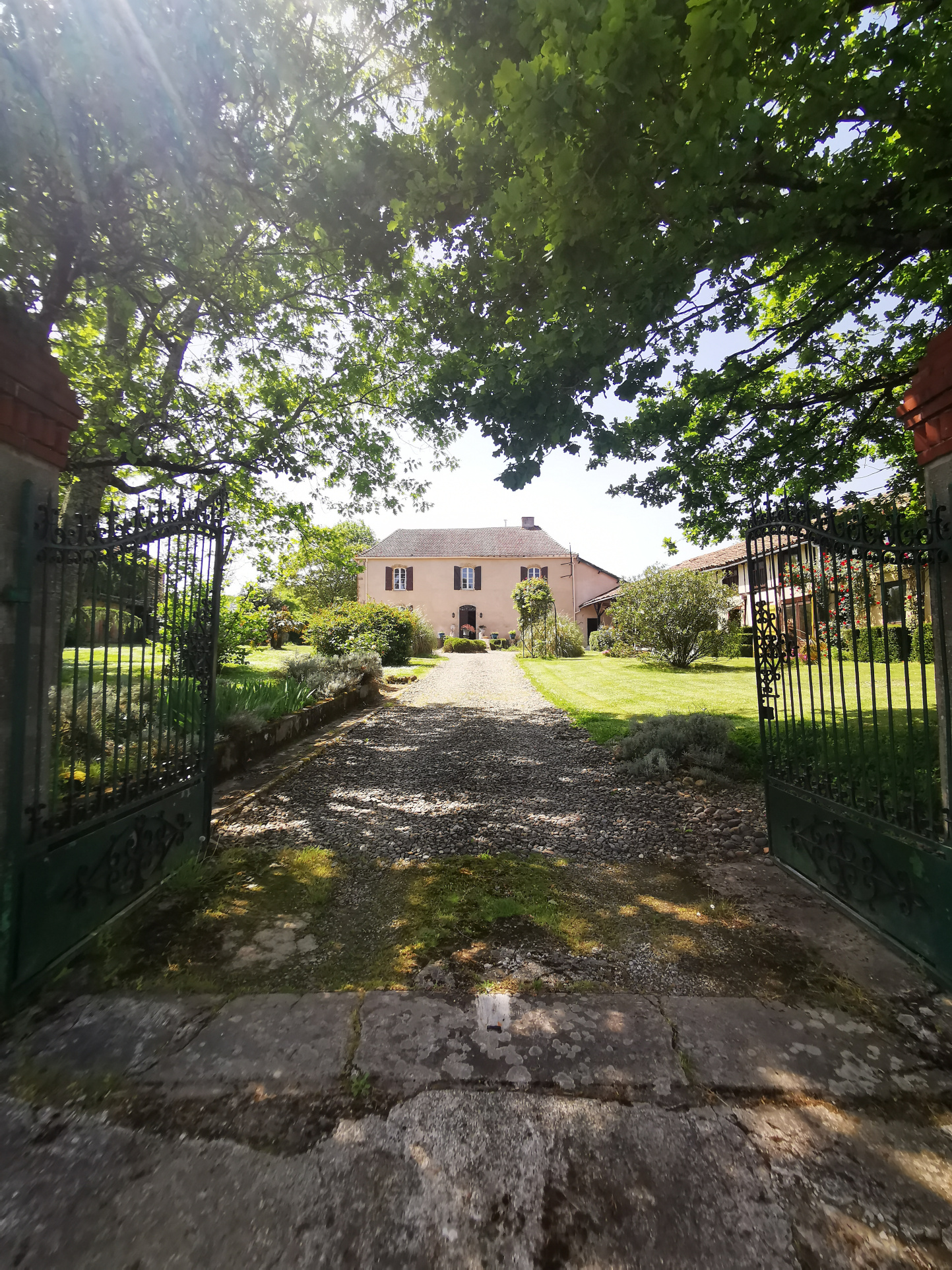 Maison de maître, avec gite sur 1ha, proche Marciac