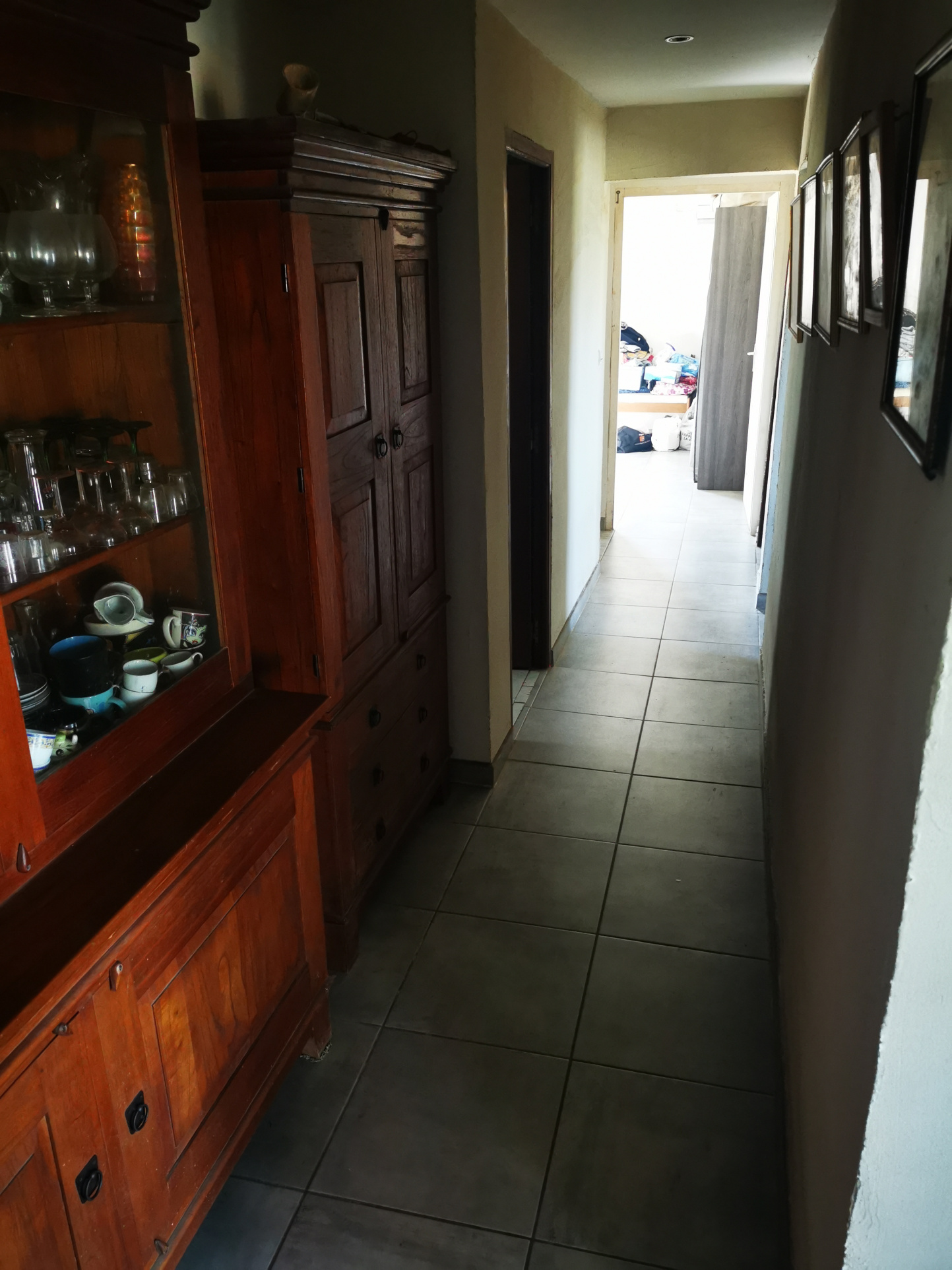 Couloir vers partie nuit