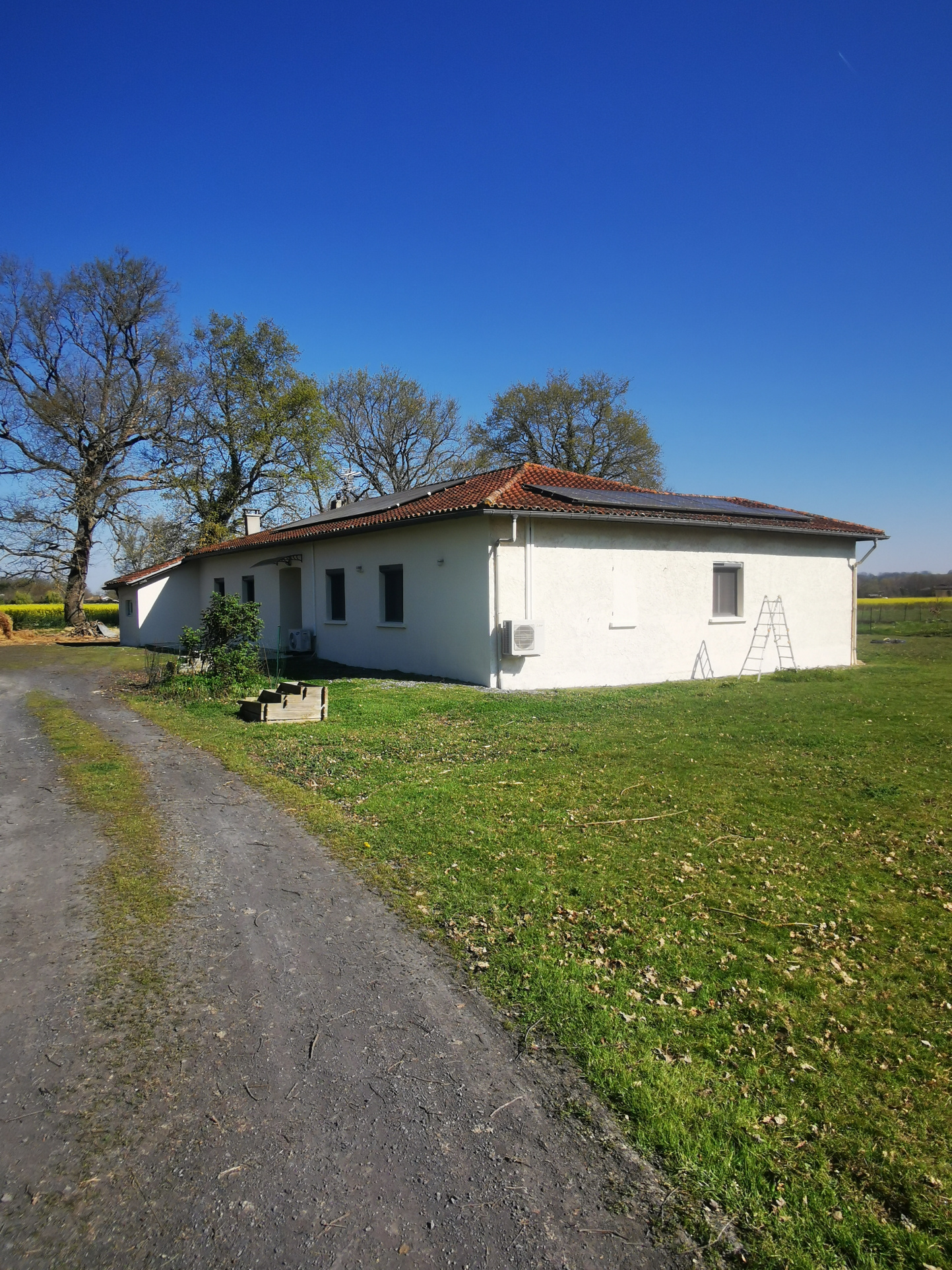 Maison traditionnelle de plain-pied 169 m2 avec DPE A/A