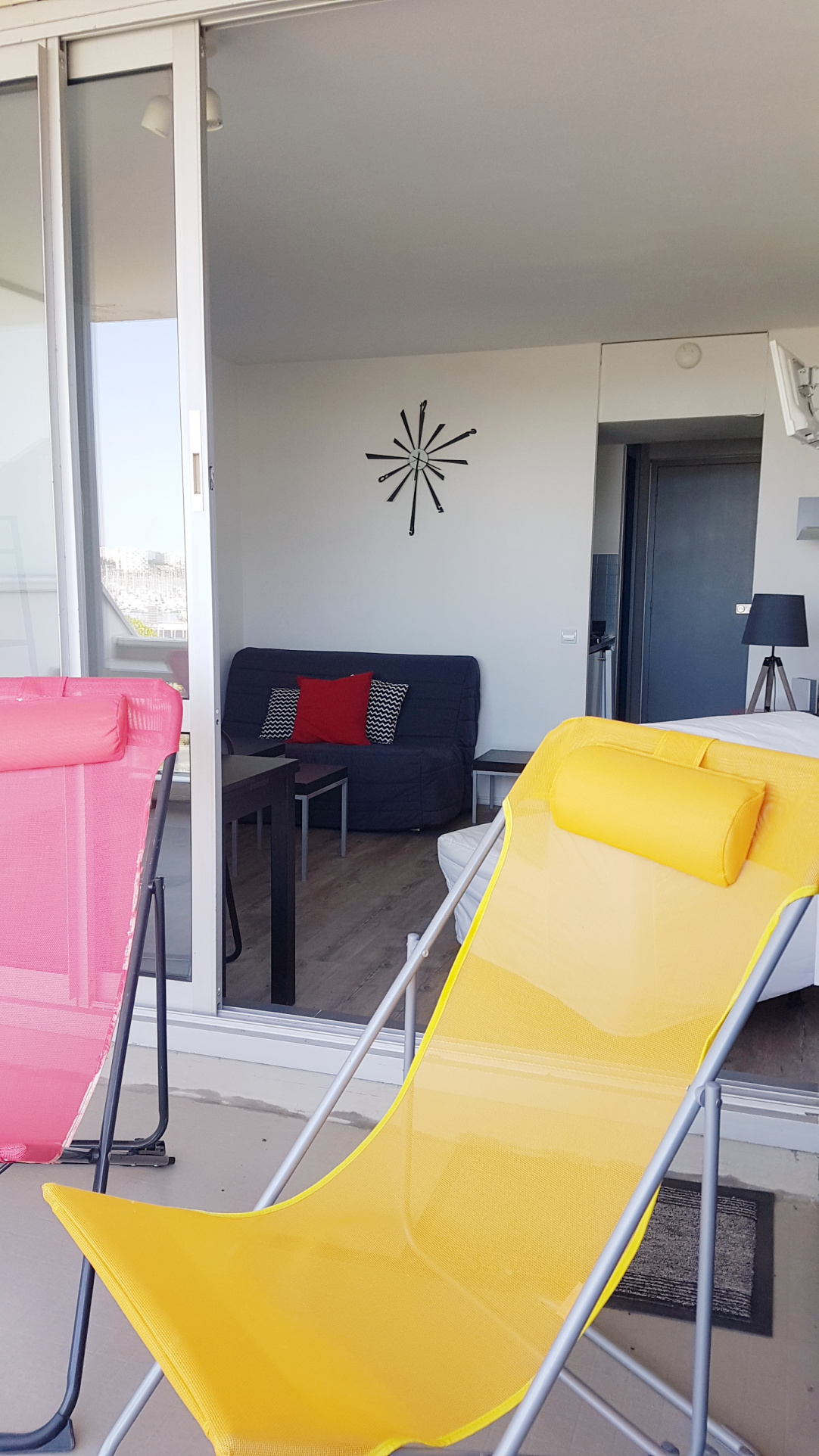 Vente Studio Vue Mer Avec Parking Et Grand Balcon